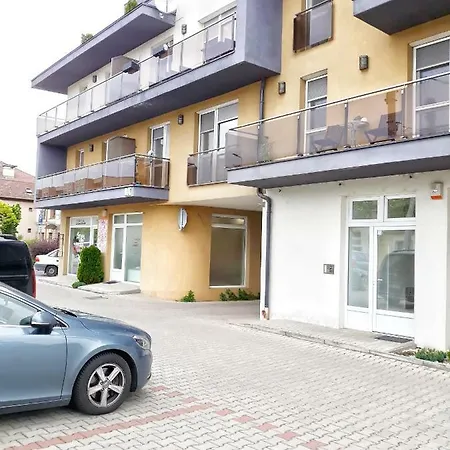 Central Holiday Apartment